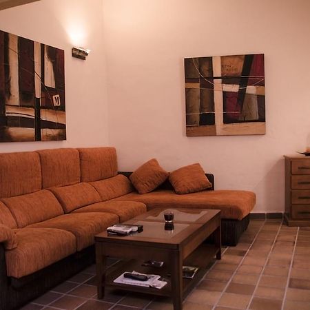 Casa Sierpes Appartement Caces Kamer foto
