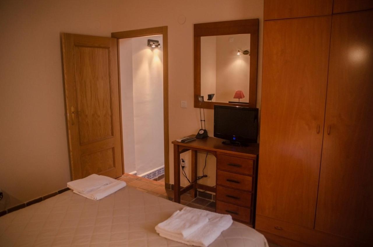 Casa Sierpes Appartement Caces Kamer foto